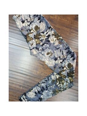 LEGGINGS DEPOT Gray & Green Floral Print Full length Leggings Size 12-20 NWT